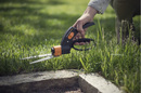 Jakie narzędzia ułatwią przycinanie trawnika przy krawędziach?