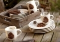 Ceramika stołowa marki Ter Steege: talerze dekorowane, kubki, filiżanki ze spodkami, czajniki, cukiernice, mleczniki oraz miski