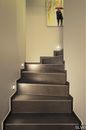 Funkcjonalne i estetyczne oświetlenie klatek schodowych i korytarzy