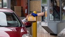 Polacy wracają do fast foodów. To zasługa odpuszczającej inflacji i wzrostu płacy minimalnej