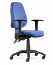 Wyposażenie domu i biura: Krzesło obrotowe Klaus - Praktyczne i wygodne