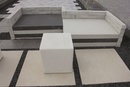 Meble i siedziska ogrodowe z elementów betonowych