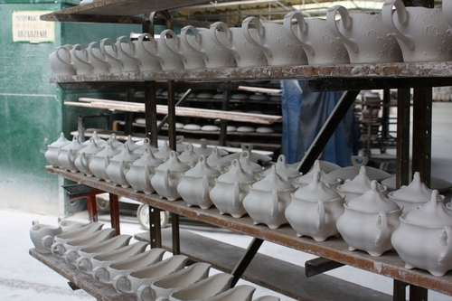 Bezpieczny kubek, bezpieczna rodzina – Polska Grupa Porcelanowa uspokaja konsumentów