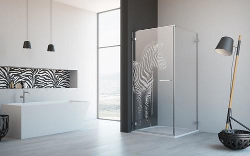 Stylowa dekoracja łazienki – unikalna kabina z grawerem marki Radaway