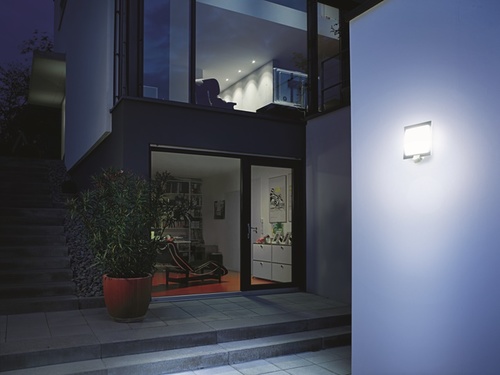 smart home i nowoczesne oświetlenie posesji