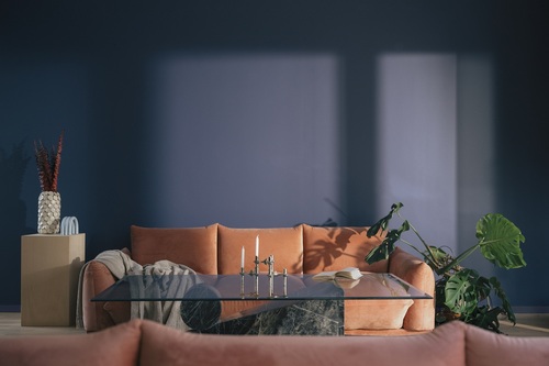 inspirujący Nocturne Kolorem Roku Tikkurila 2025