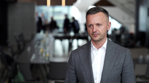 Zagraniczny cement zalewa Polskę. Producenci ostrzegają: stawką są inwestycje infrastrukturalne i obronne