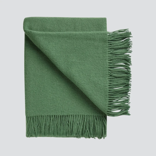 Przewodnik po idealnych upominkach &ndash; tekstylia, zapachy i designerskie dodatki