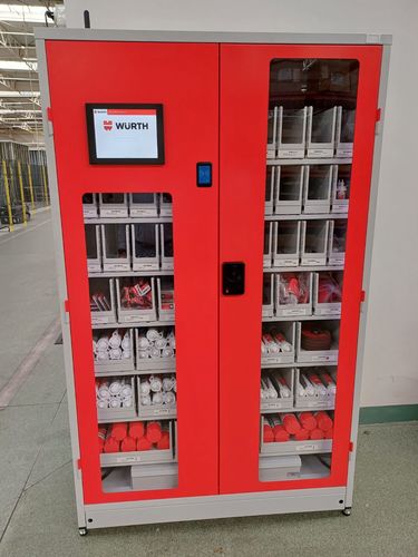 Nowoczesny warsztat pod pełną kontrolą. Automaty vendingowe przejmują zarządzanie materiałami