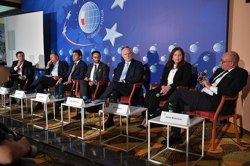 Modułowe reaktory jądrowe pojawią się w Polsce za 6 lat