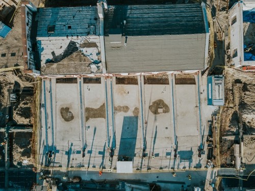 Grupa Capital Park przeprowadziła wyjątkową operację budowlaną na terenie Dawnej Fabryki Norblina 