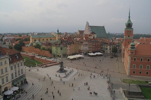 Czy inwestycje mieszkaniowe w Warszawie są korzystne?