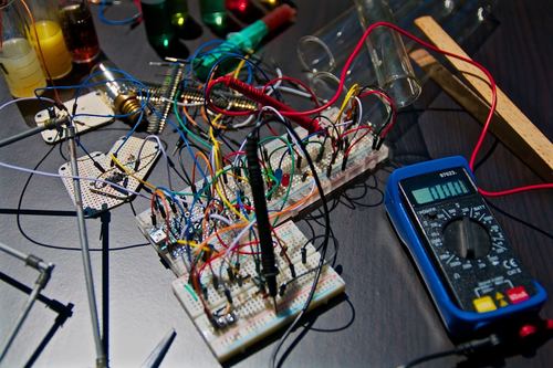 Jednorazowe zakupy w hurtowniach elektrycznych online