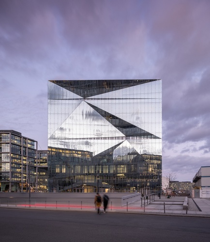 Wyjątkowa architektura projektu cube berlin