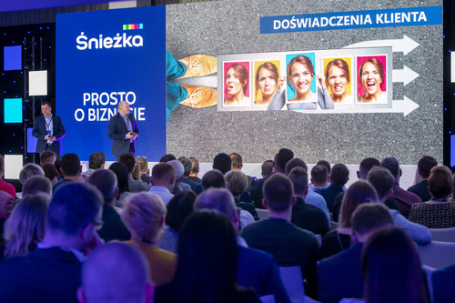 Zakończył się cykl konferencji „Prosto o biznesie” organizowanych dla właścicieli i menedżerów sklepów z farbami