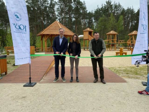 Leśna Oaza w Gnieźnie - wsparcie Fundacji Pracowniczej grupy VKR i pracowników fabryki VELUX