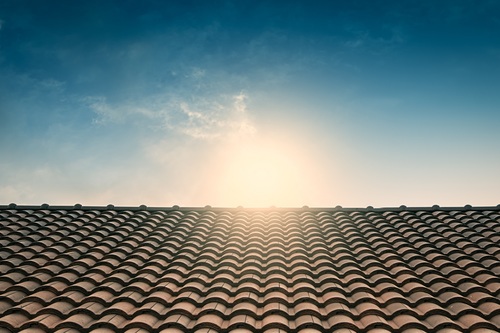 Co wpływa na szybsze zużywanie się membran dachowych
