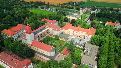 Renowacja na miarę zabytku. Pawilon A w Branicach przechodzi kompleksową modernizację