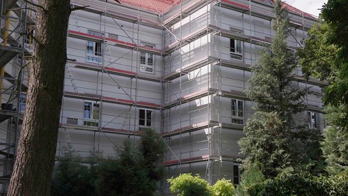 Renowacja na miarę zabytku. Pawilon A w Branicach przechodzi kompleksową modernizację