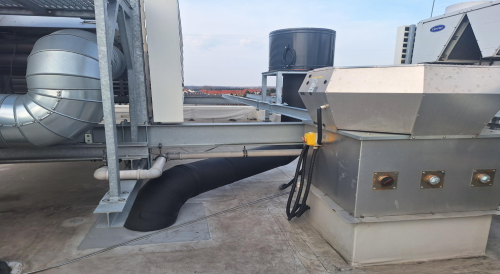 Chłodzenie, kt&oacute;re pracuje samo &mdash; naturalny free‑cooling ogranicza zużycie energii nawet przez 8 miesięcy w roku