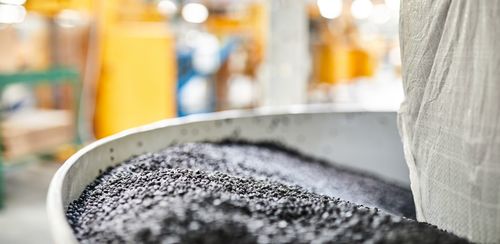 Recyklat jako zas&oacute;b przyszłości. Europa zmienia model rynku tworzyw