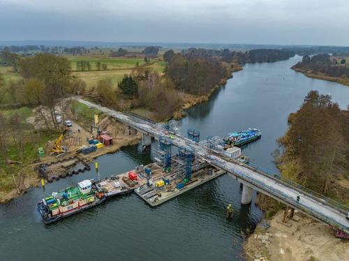 Polska firma budowalna rozpoczęła budowę mostu w niemieckim Liepe