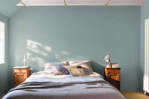 Jaką farbą pomalować ścianę w miejscu szczególnie narażonym na zabrudzenia i ścieranie?