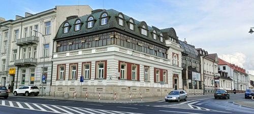 Nowoczesne nadbudowy w historycznych budynkach