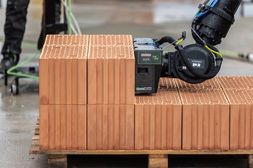 Pierwszy mur zbudowany przez robota w Polsce – Koronowo otwiera nową erę budownictwa Pierwszy mur zbudowany przez robota w Polsce – Koronowo otwiera nową erę budownictwa