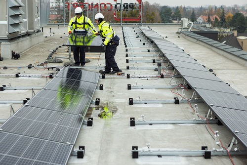 Energetyczny dach - nowe rozwiązanie dla budowli przemysłowych