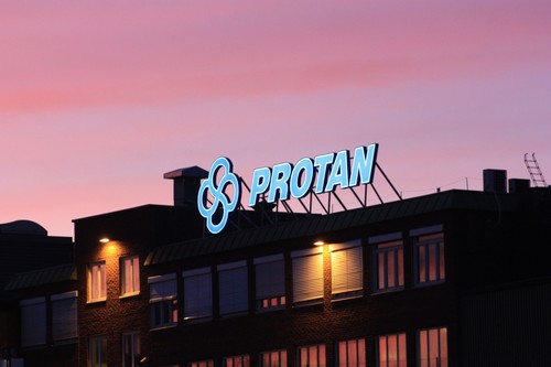 Norweska grupa Protan przejęła Multiplan tureckiego producenta pokryć dachowych