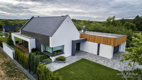 Zwycięscy w konkursie Fasada Roku 2019/dom jednorodzinny w Konopiskach pod Częstochową