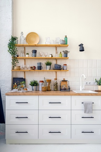 Kuchnia w nowym wydaniu: szybkie metamorfozy bez remontu