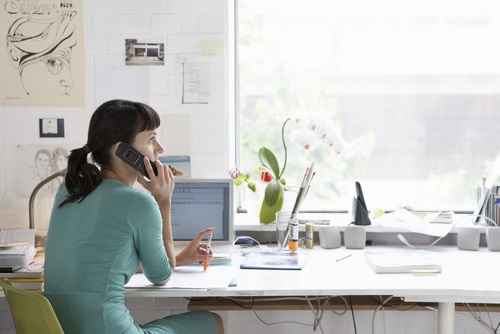 jesteś freelancerką, pracującą w domu? sprawdź jak można uprzyjemnić sobie pracę w domowym biurze