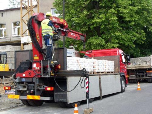 bezpieczny transport budowlany