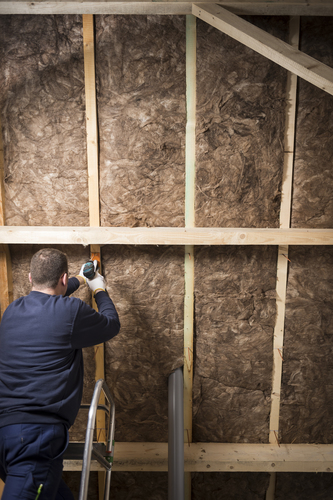 izolacja ścian - jak izolować poddasze i strych