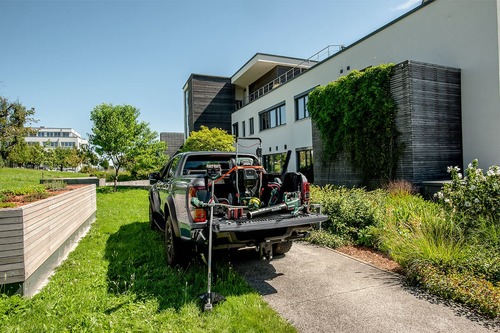 Akumulatorowe narzędzia ogrodowe Metabo. Koniec walki ze spalinami i hałasem?