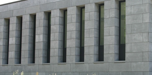 Betonowe lub lastryko - parapety w nowym stylu