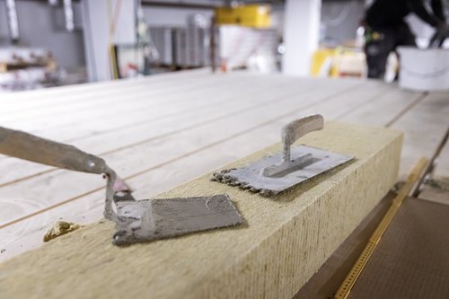 Izolacja strop&oacute;w bez kołk&oacute;w i z odpornością ogniową R(EI) 240