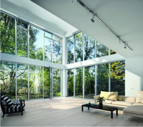 duże przeszklone powierzchnie w domu jednorodzinnym - jakie systemy okienne zastosować