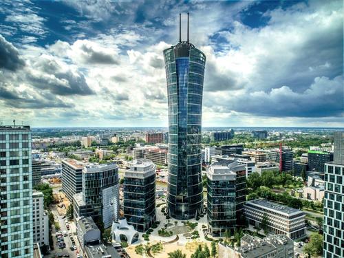 Rekordową kwotę zapłacił nowy właściciel najwyższego biurowca w Europie Środkowo-Wschodniej Warsaw Spire
