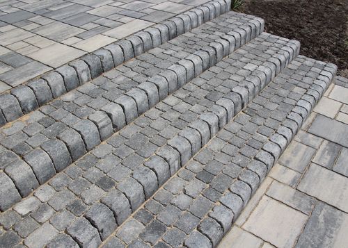 Schody to bardzo ważny element architektury ogrodowe