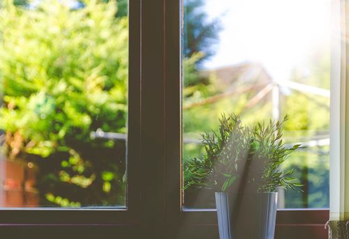 Czy można wymienić okna i drzwi korzystając z dopłat programu Czyste powietrze?
