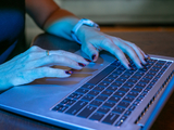 Nowa fala ataków na Microsoft 365. Ofiary same zatwierdzają logowanie przestępcy