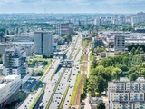 Miasto, które zatrzyma młodych. Megamiasto jako odpowiedź na potrzeby Pokoleń Z i Alpha