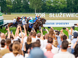 Tor Służewiec zaprasza na Galę Derby – sport, styl i wyjątkowa atmosfera lata