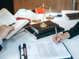 Dlaczego refinansowanie kredytów mieszkaniowych eksplodowało? Eksperci wyjaśniają