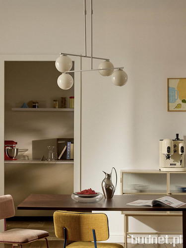 Lampa wisząca ze szkła opalowego Atlanta,  Westwing Collection