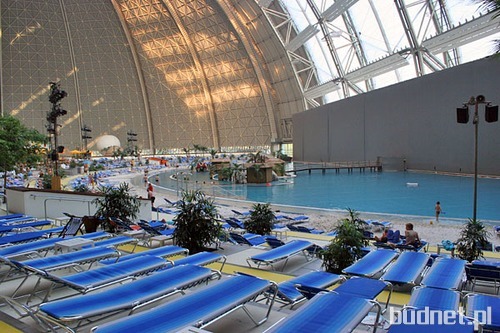 Tropical Islands 