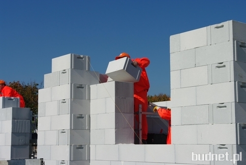 Beton komórkowy w technologii pióro-wpust